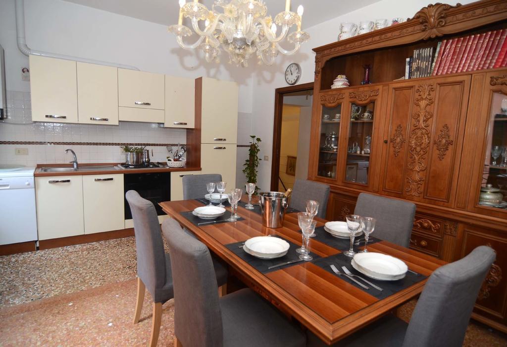 Classic Venice House الغرفة الصورة