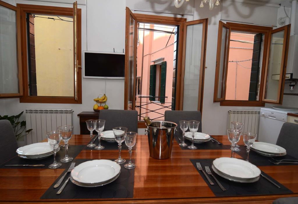 Classic Venice House الغرفة الصورة