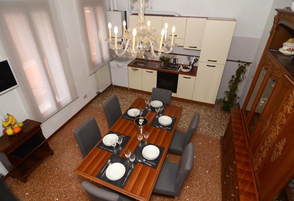 Classic Venice House الغرفة الصورة